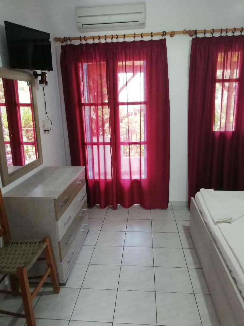 Apartments Jota Votsalakia  Extérieur photo